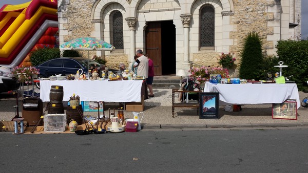 associations/brocante-sept-2014-1-bis.jpg